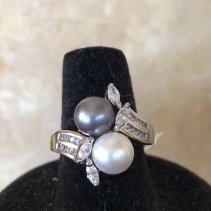 14k IPS Tahitian and Pearl bypass ring